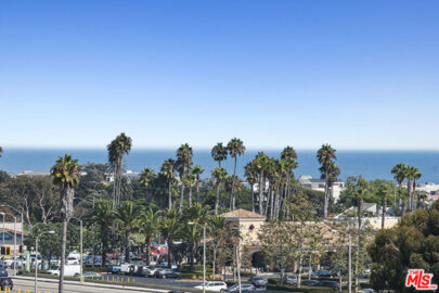 23901 Civic Center Way #122 Photo